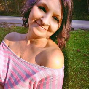 Meet your Posher, Bonnie